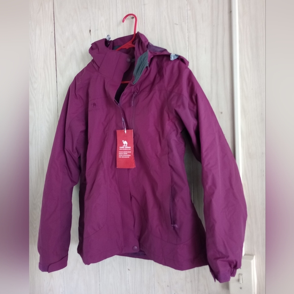 Camel Crown 3 in 1 Ski Jacket - Picture 3 of 12